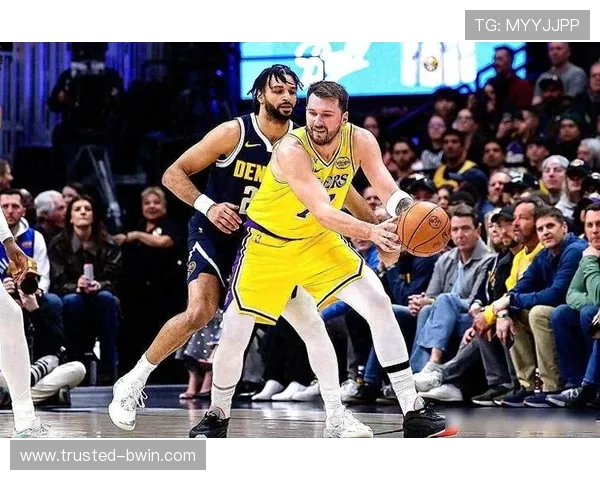 湖人联防使用频率大幅增加,通过落位消耗对手进攻时间打乱节奏